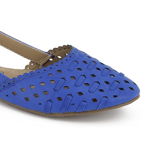 Blue cut out closed ballet flats - Picture 6 of 6